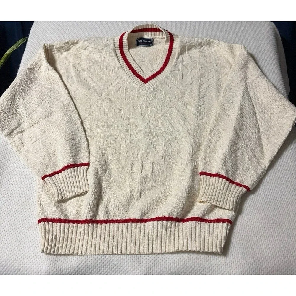 Vintage Seth Roberts USA 100% Cotton Textured V-Neck Sweater Cream Red Trim Men